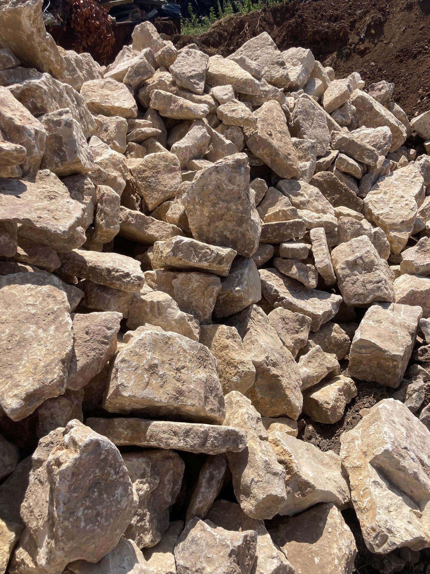 High Quality White Lias Limestone Mendip Building Stone