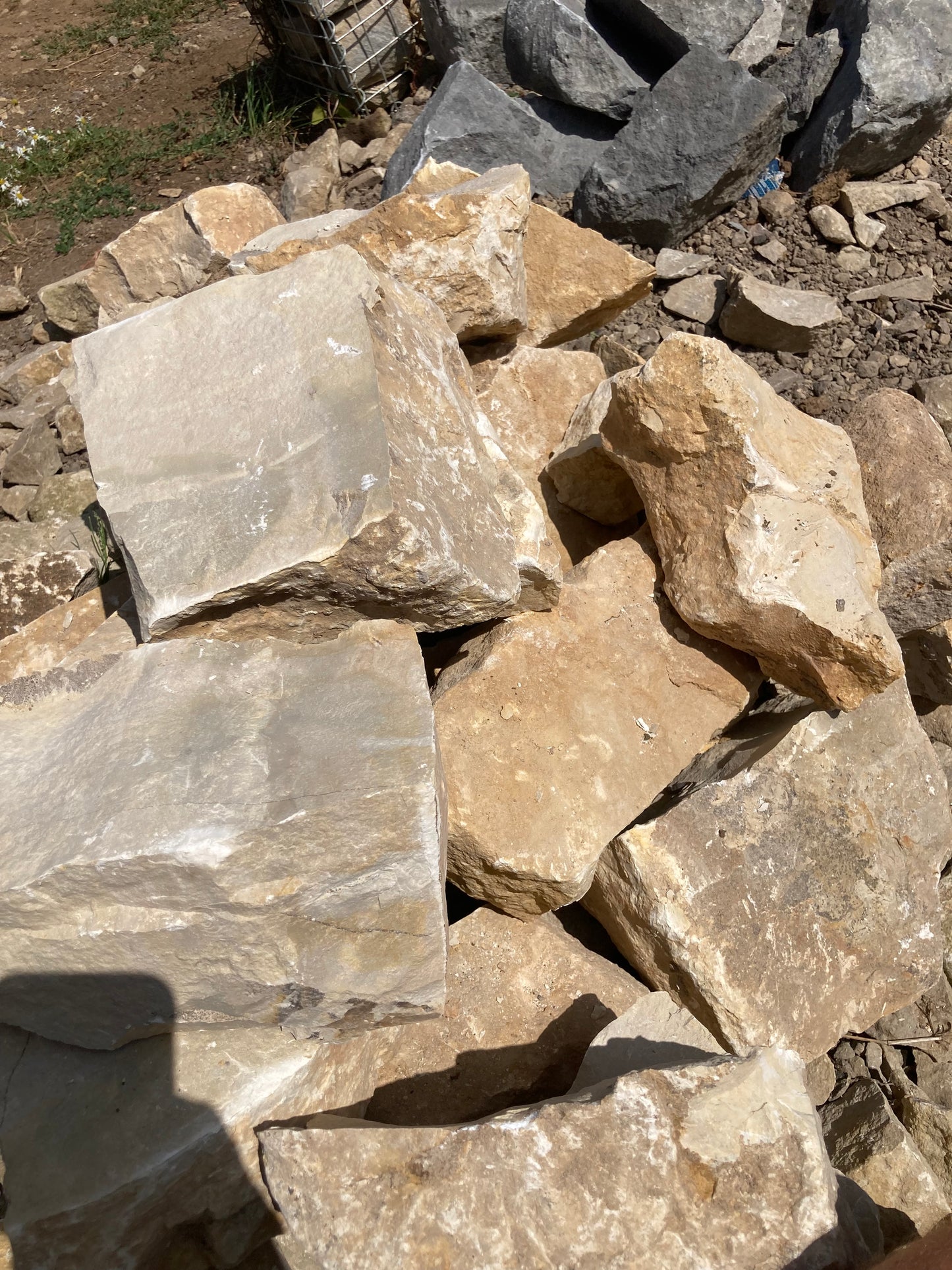 High Quality White Lias Limestone Mendip Building Stone