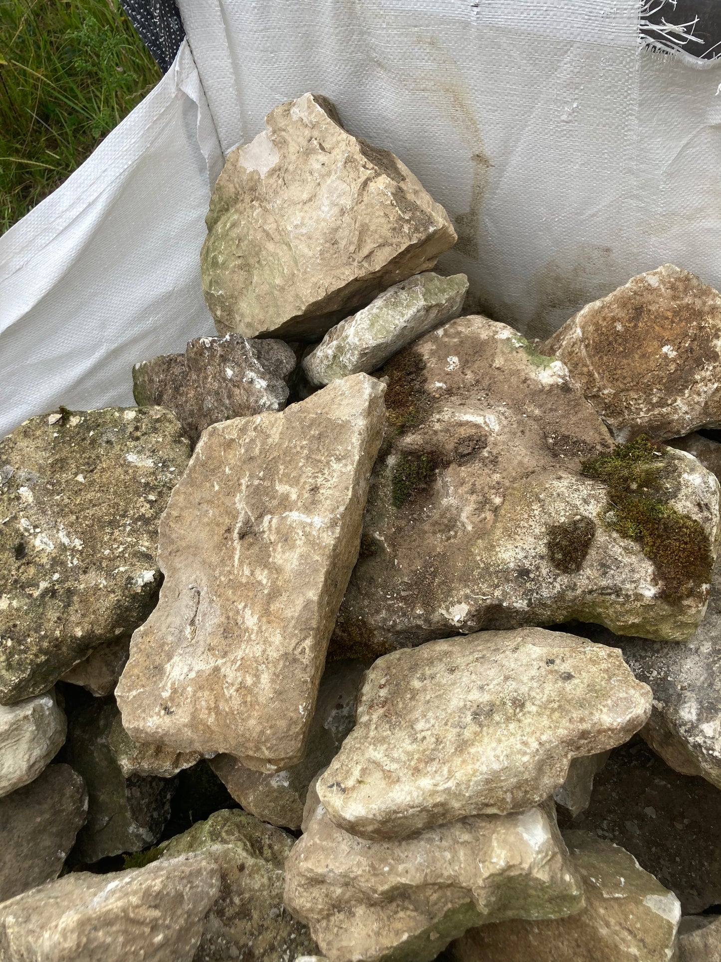 Mendip Dry Stone Walling Stone Per 1/2 Dumpy Bulk Bag