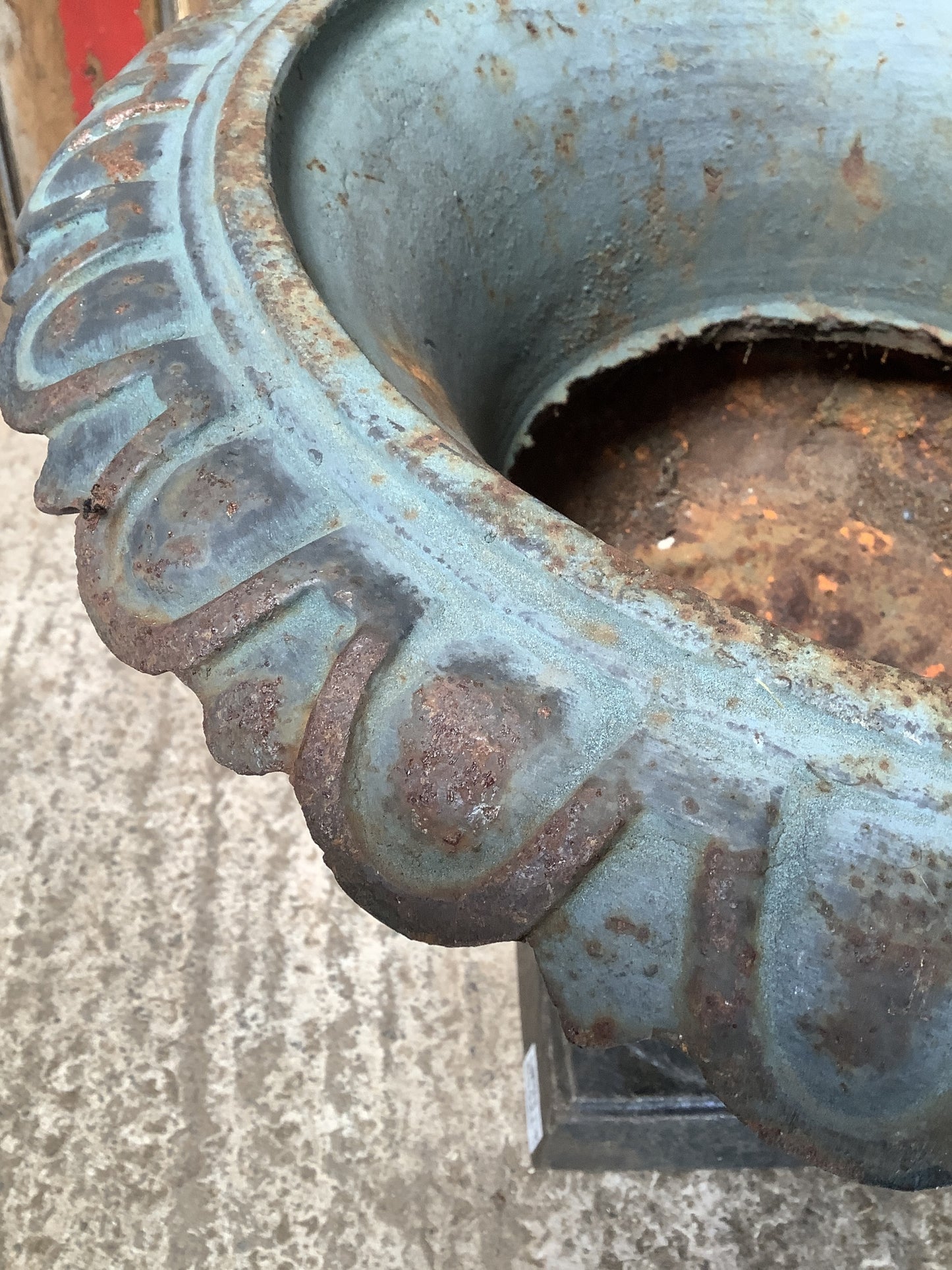 Old Heavy Cast Iron Salvaged Metal Garden Urn Planter 1'5"H