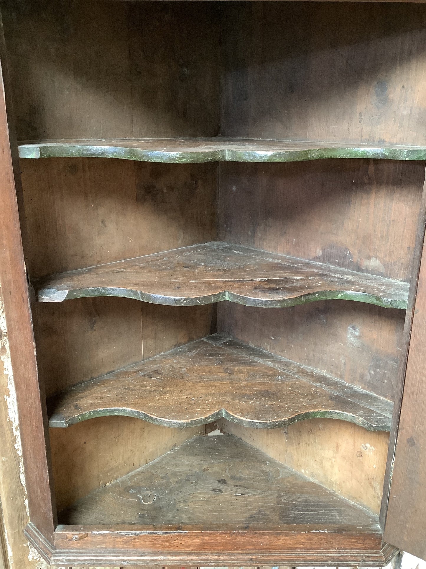 Beautiful Antique Stained Dark Mahogany Storage Corner cupboard 3'2"H 2'4" W