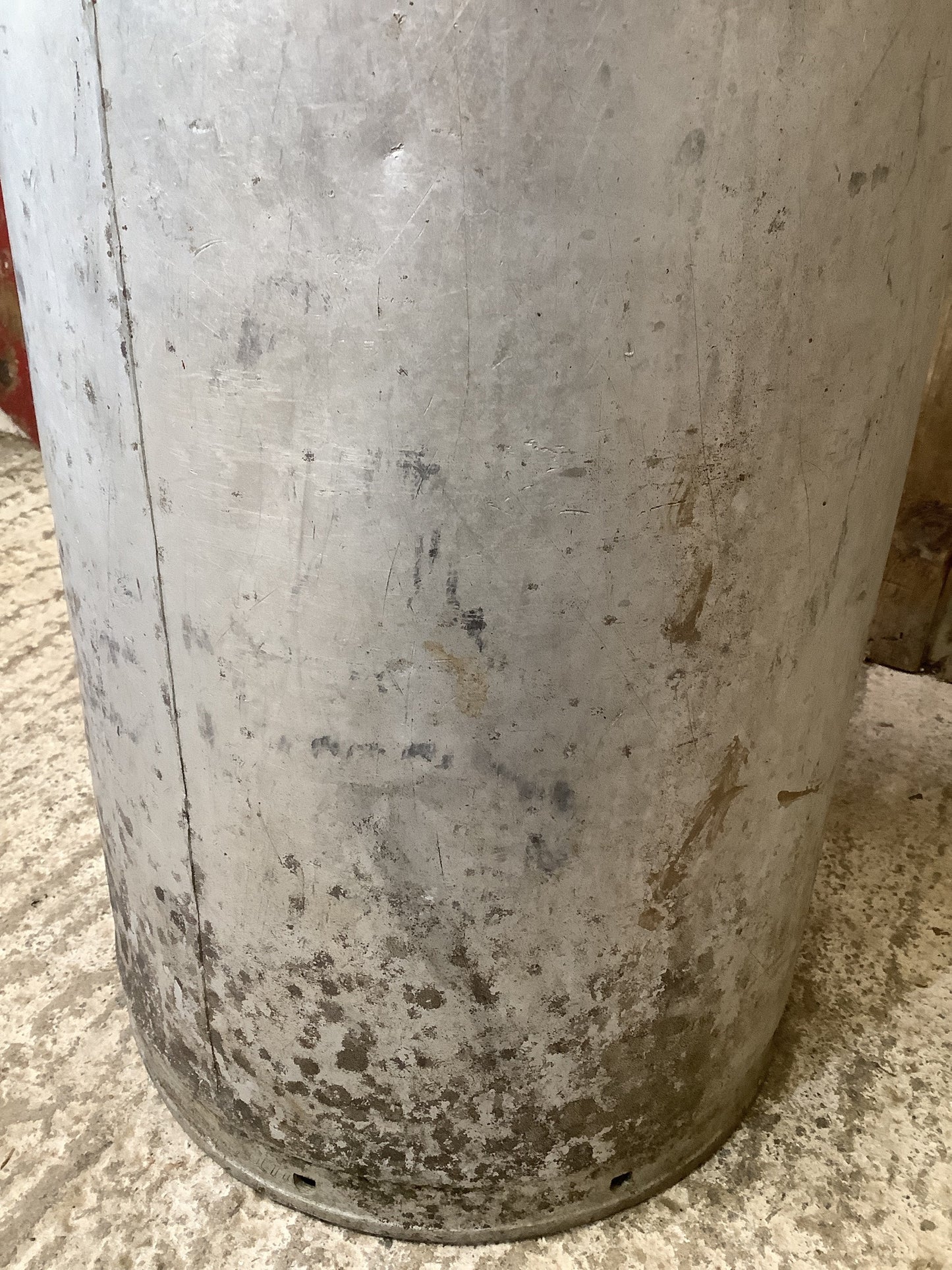 10 Gallon Milk Marketing Board 1960s Tarnished Aluminium Milk Churn Metal