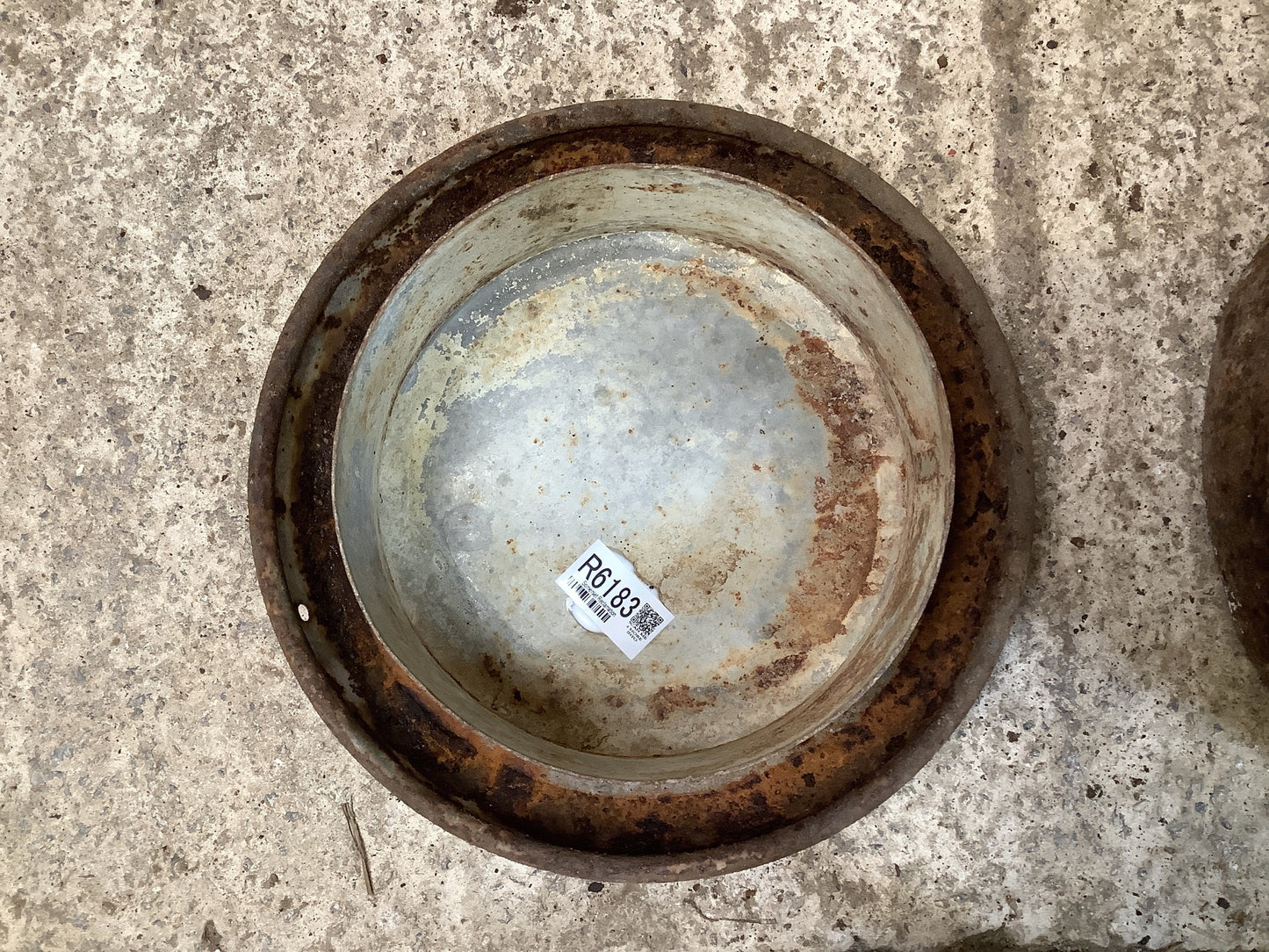 Oakdale Creameries Vintage 1940s Rusty Steel Dairy 10 Gallon Milk Churn Metal