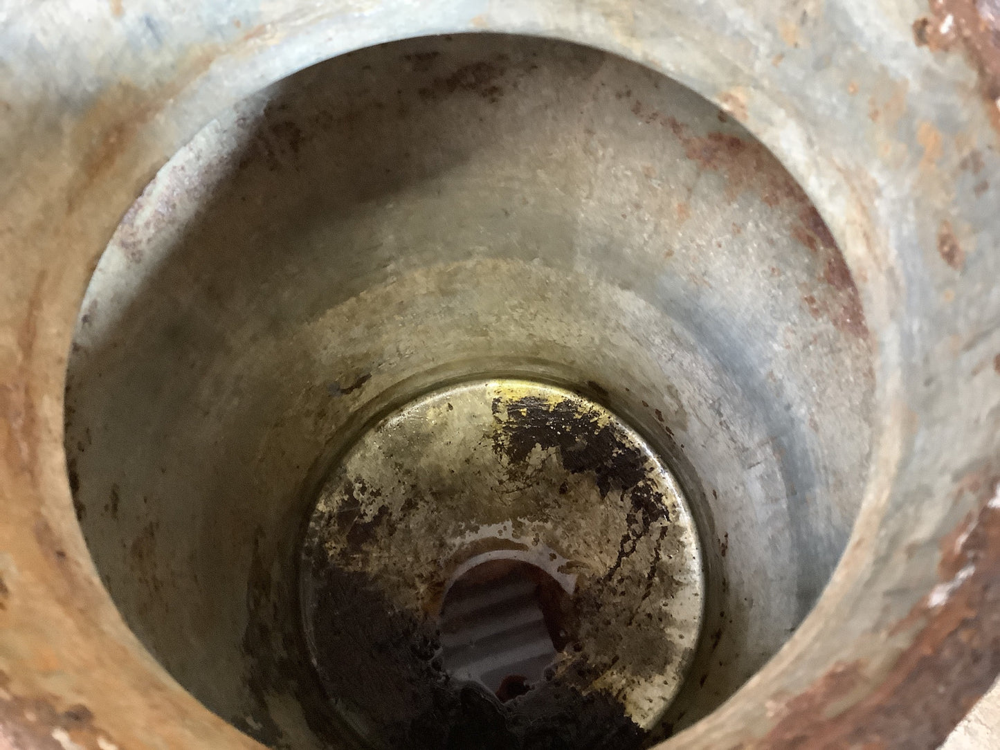 Oakdale Creameries Vintage 1940s Rusty Steel Dairy 10 Gallon Milk Churn Metal