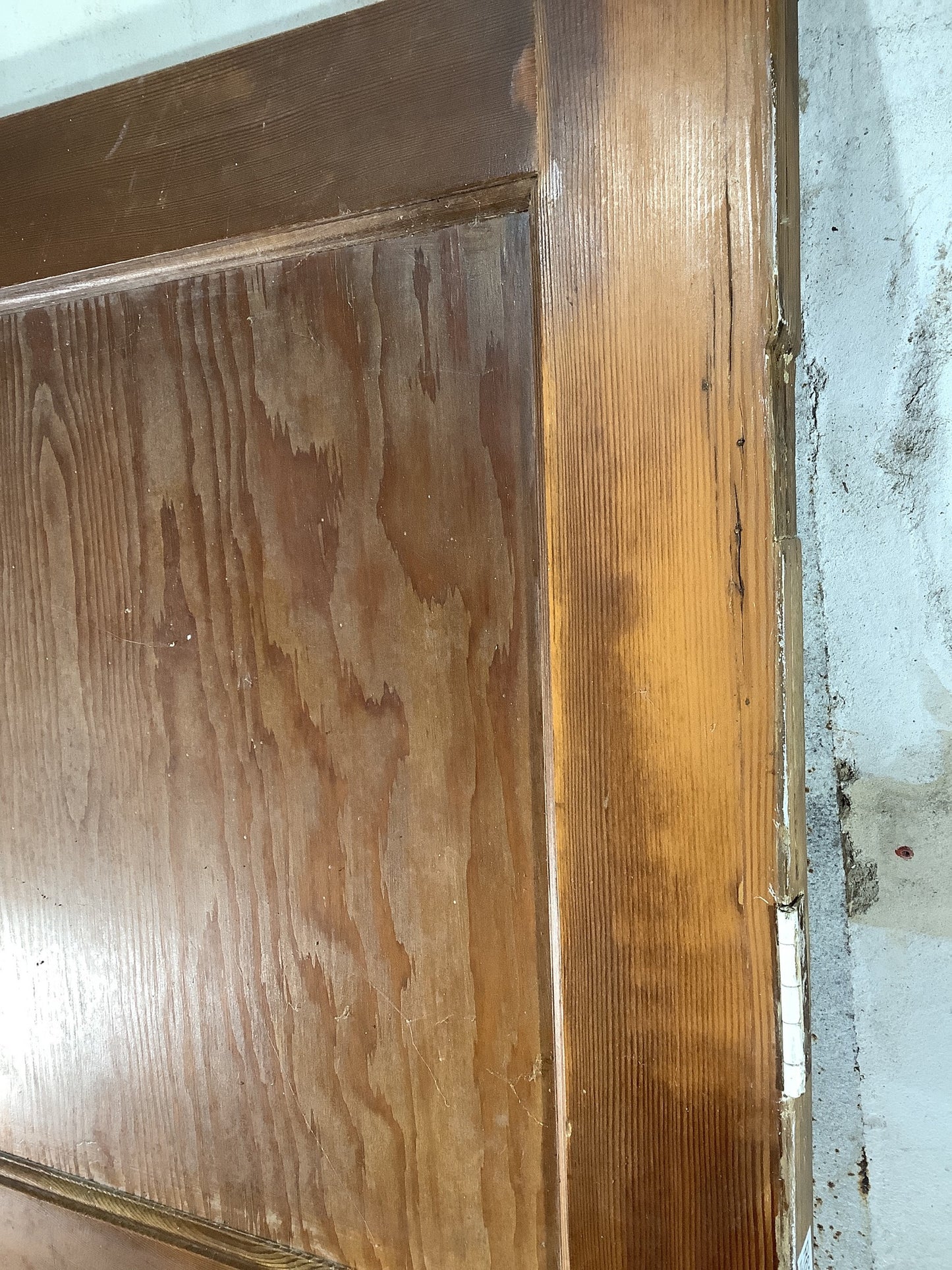 11th Pic 1930s Internal Varnished Pitch Pine Reclaimed Door