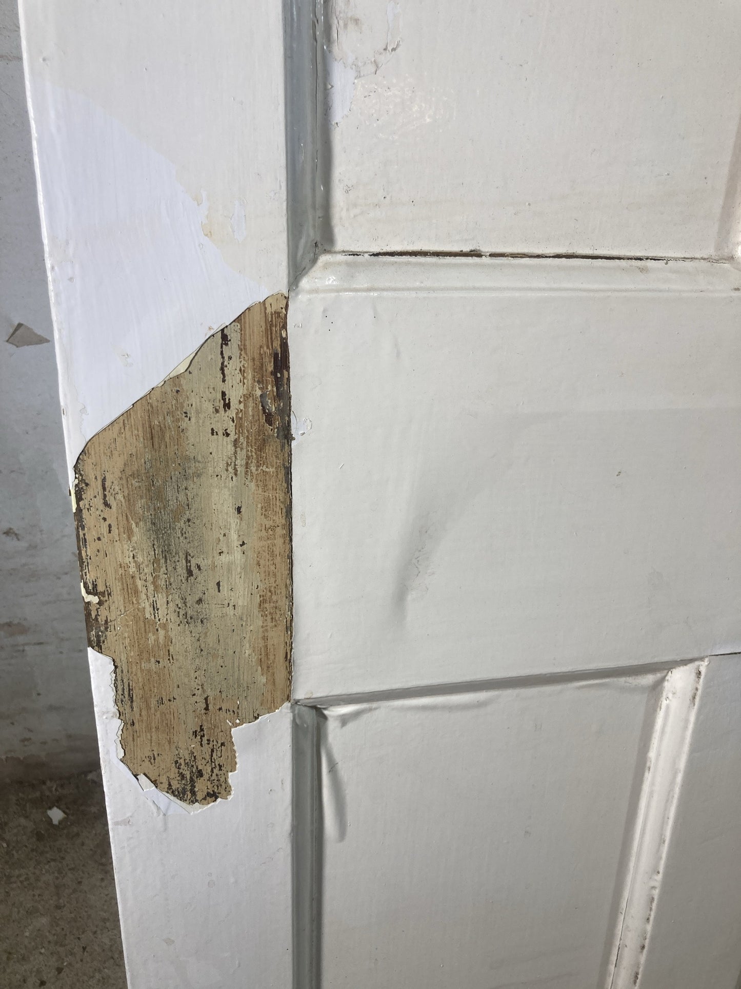 4th Picture showing paint is loose and flaky door ideally needs stripping