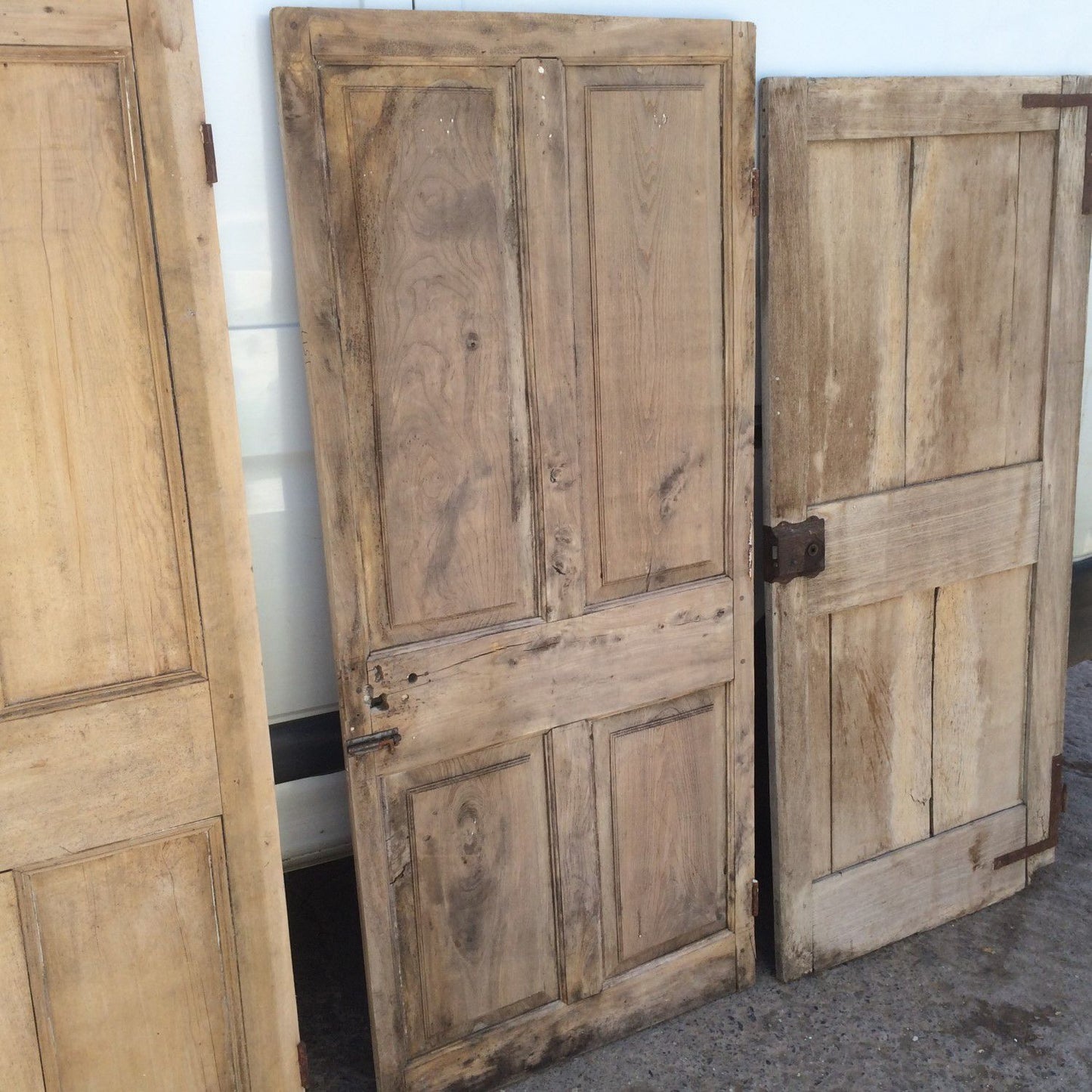 32 1/2“x72 1/4” Unusual Reclaimed Rustic 4 Raised Panel Stripped Elm Door