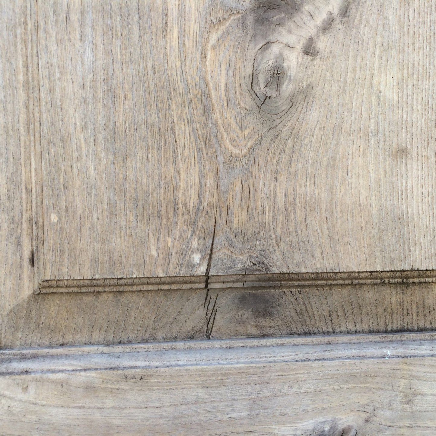 32 1/2“x72 1/4” Unusual Reclaimed Rustic 4 Raised Panel Stripped Elm Door