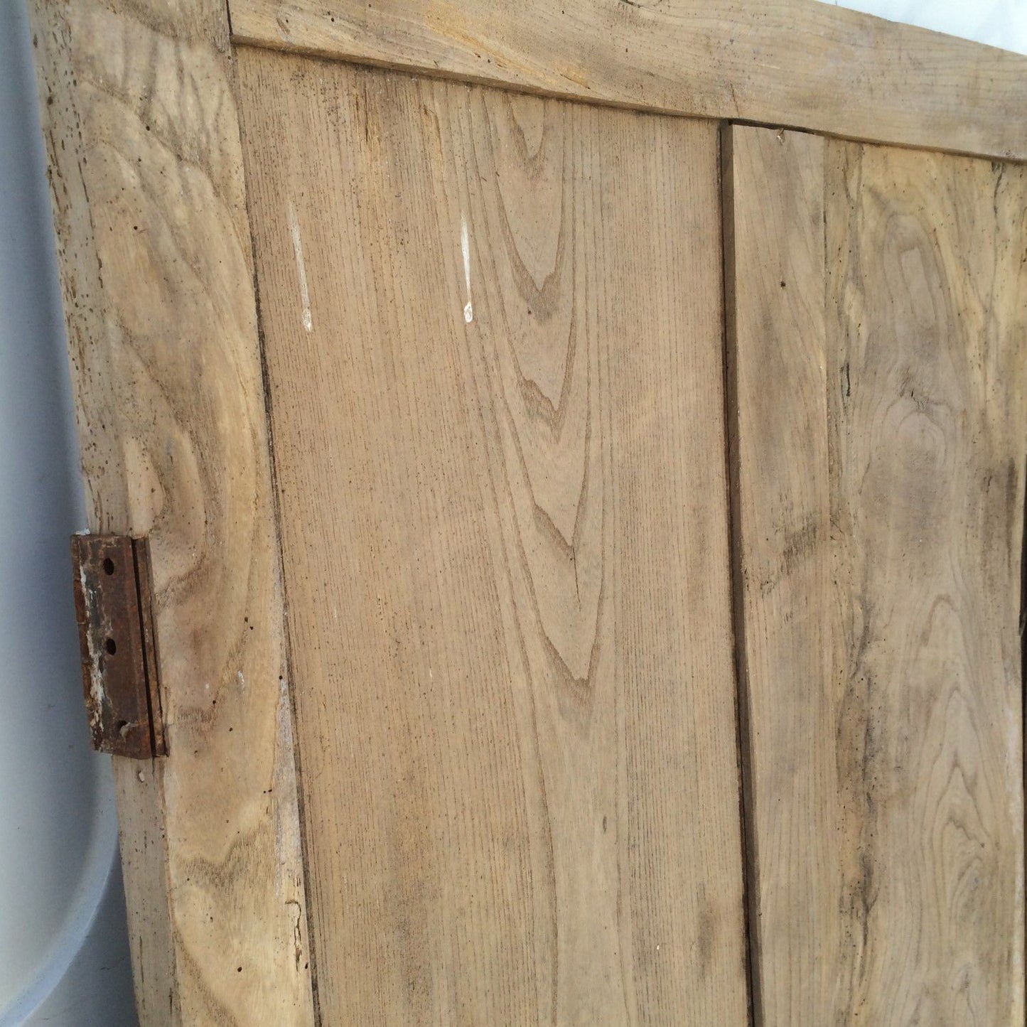 32 1/2“x72 1/4” Unusual Reclaimed Rustic 4 Raised Panel Stripped Elm Door