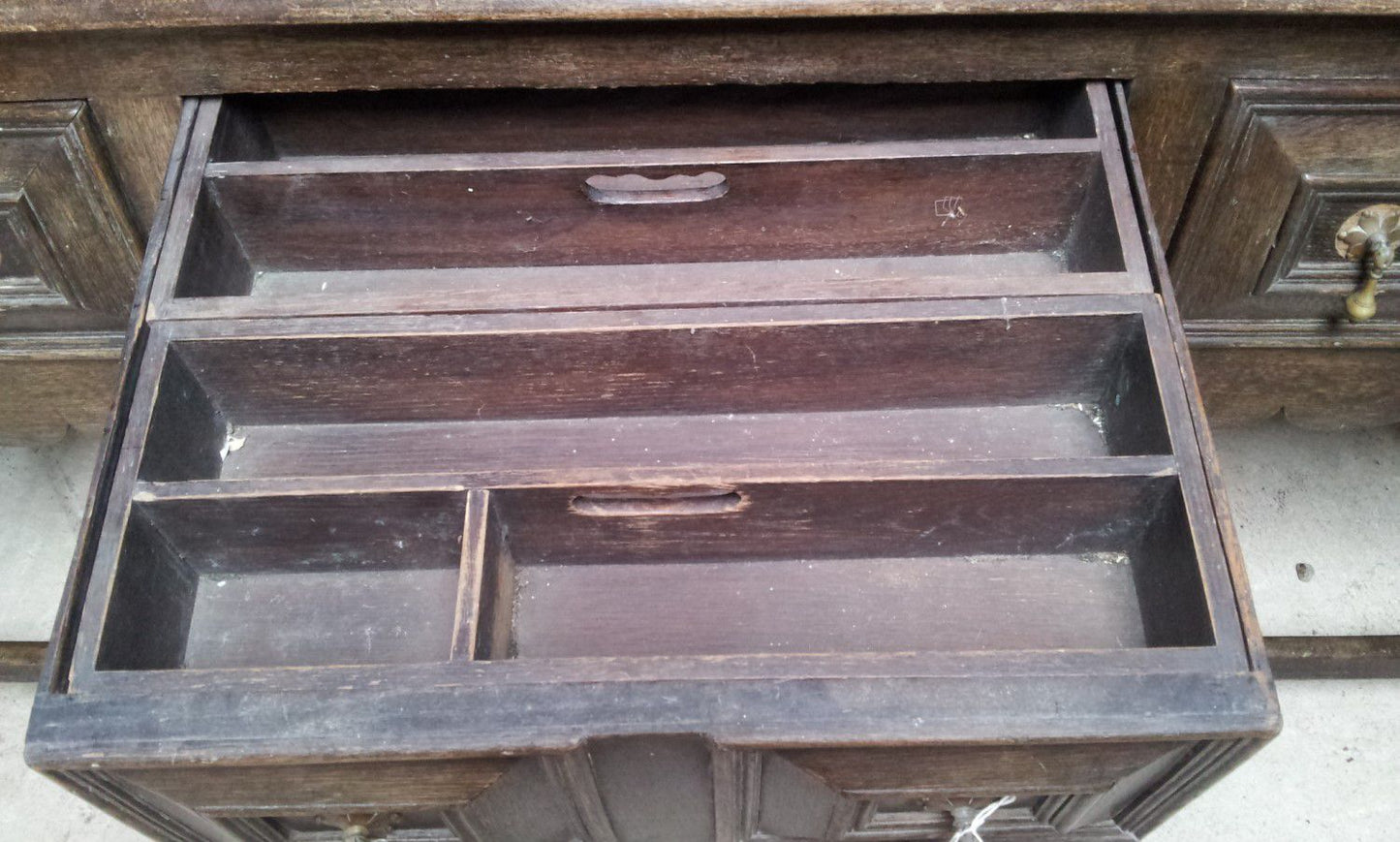 Reclaimed 6ft Solid Dark Oak Dresser With 3 Drawers & 2 Small Cupboards