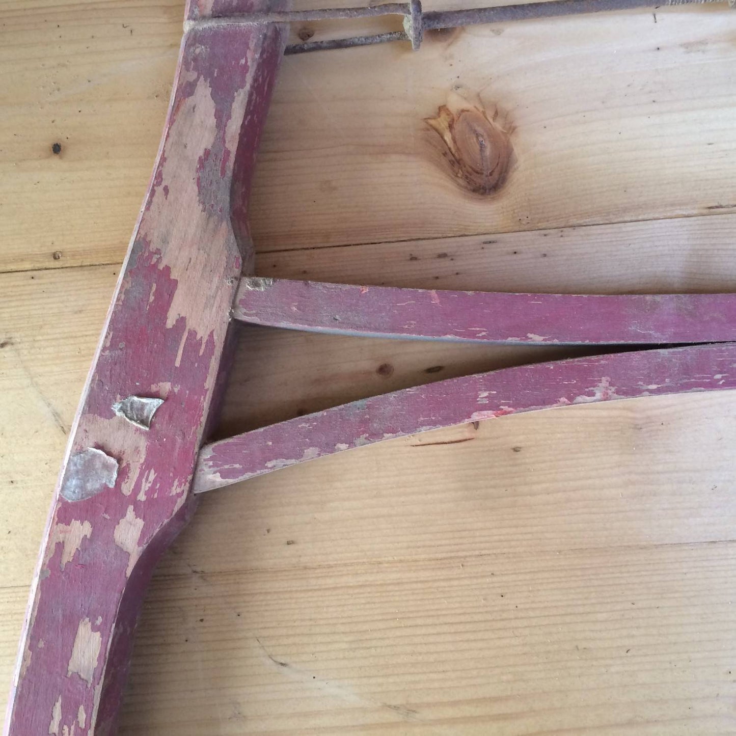 Old Fashioned Vintage Wood Cutting Buck Bow Saw Beech 28” Blade