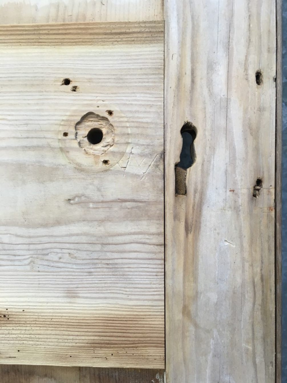 34 5/8x71 5/8” Victorian Stripped Pine 4 Panel 2 Over 2 Short Wide Internal Door