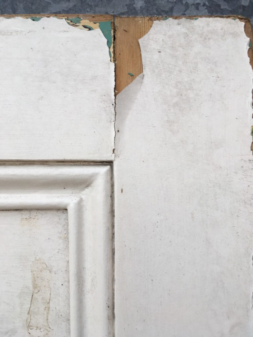31 3/8”x85 3/4” Tall Victorian Painted Pine Five Panel 1over4 Internal Door