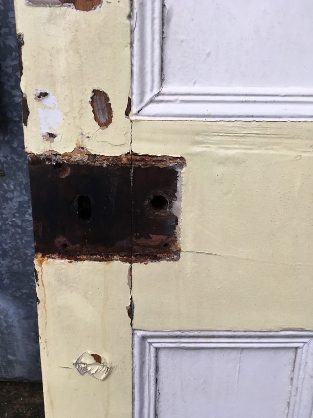 29 5/8”x77 1/8” Reclaimed Victorian Painted Pine 4 Panel 2 Over 2 Internal Door
