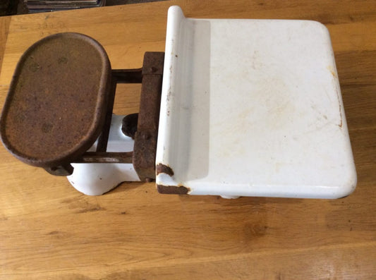 Reclaimed Old Cast Iron Avery 7lb Weighing Balance Scales 21"x38"