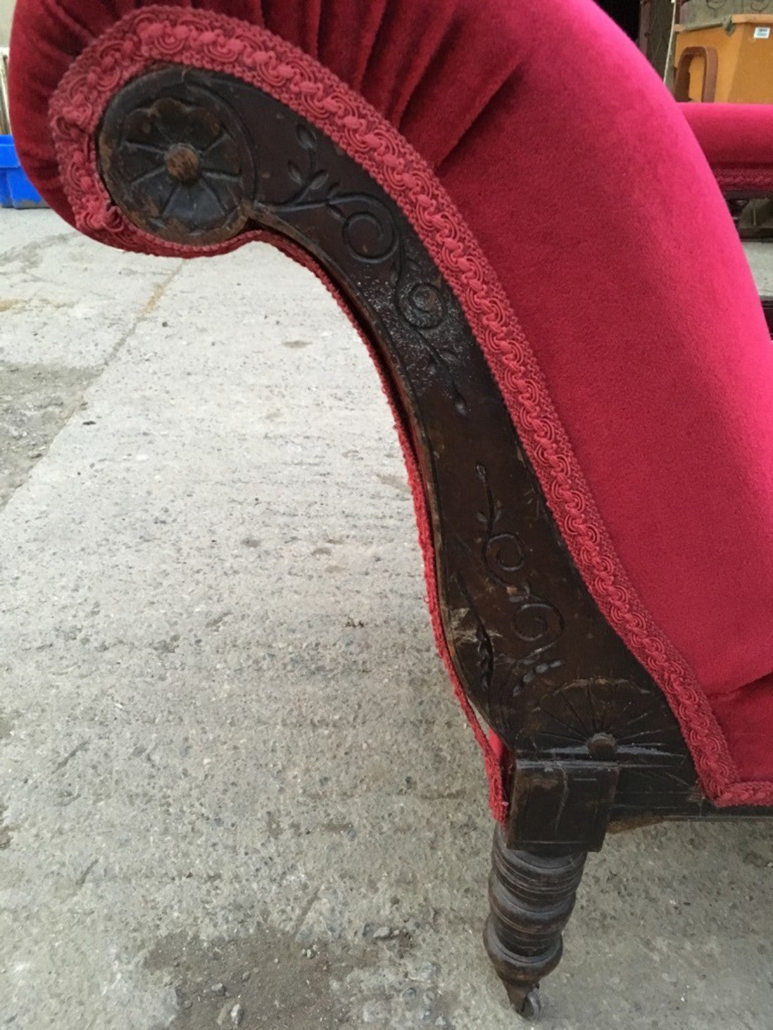 Antique Victorian Mahogany & Red Material Chaise Longue Sofa Chair TLC