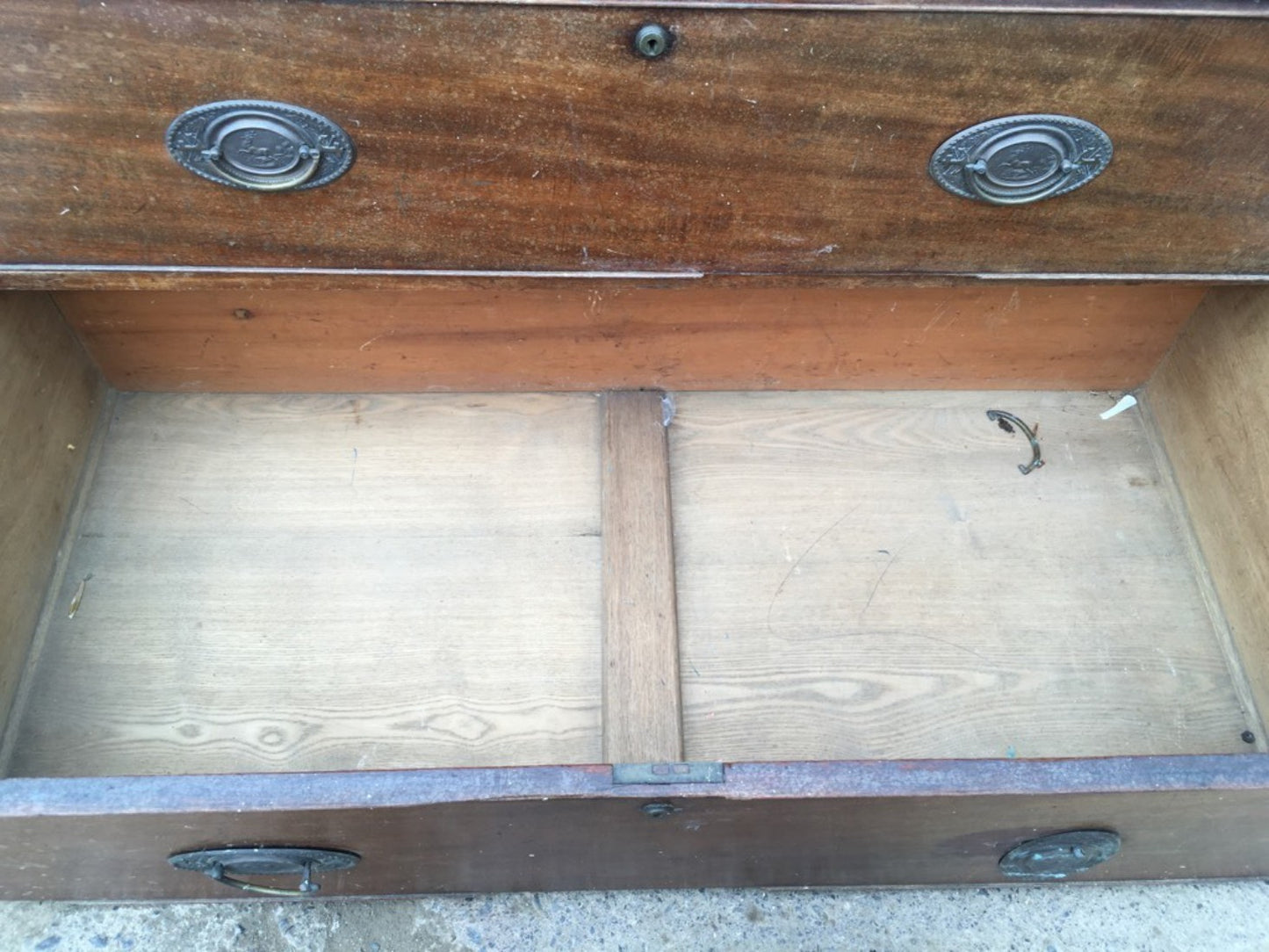 Reclaimed Antique Victorian Mahogany Large 3 Drawer Chest 84x118cm