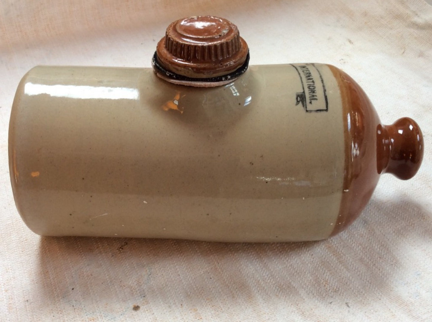 Vintage Old ‘The International’ Stoneware Bed Warmer 25.5cm Long