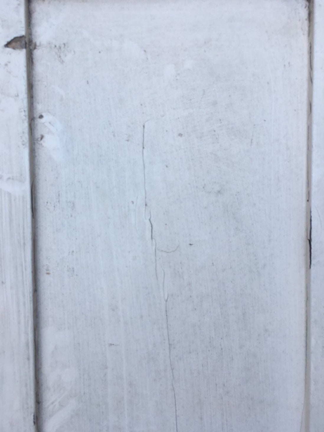 29 5/8”x76 1/2” Victorian Painted Pine Four Panel 2 Over 2 Internal Door