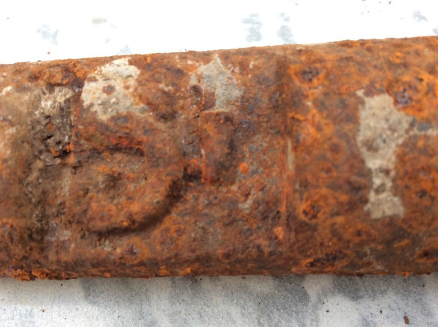 5lbs Salvaged Victorian Cast Iron Solid Round Window Sash Weight