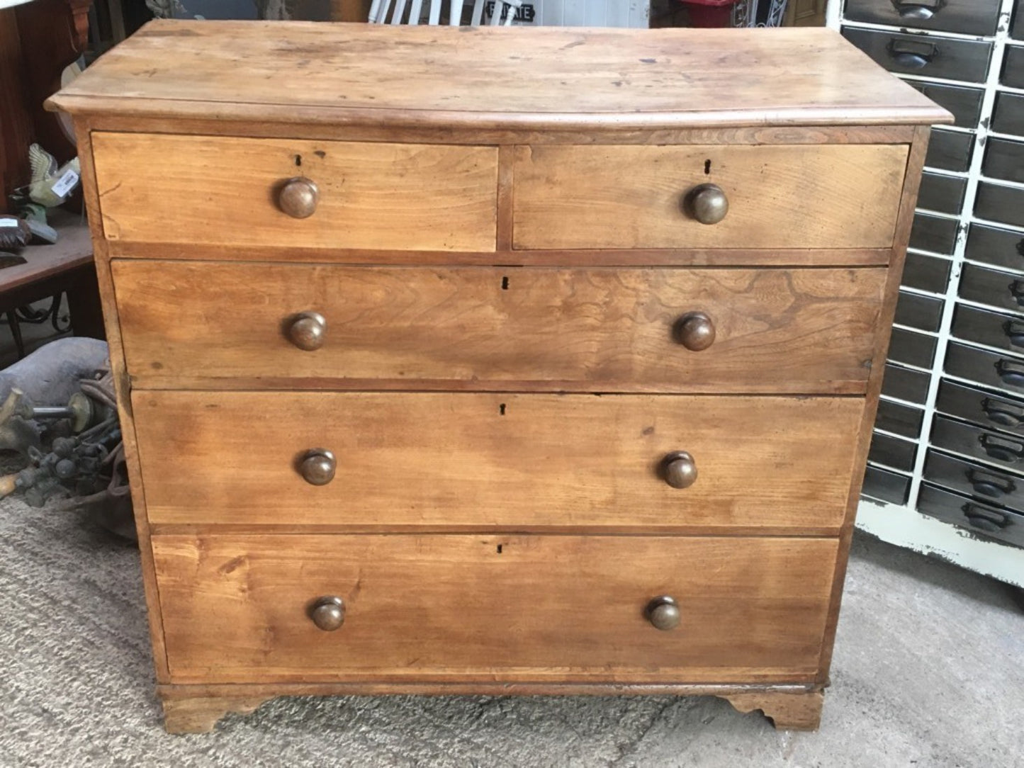 Rare Antique Early Victorian Period Elm 2 Over 3 Chest Of Drawers