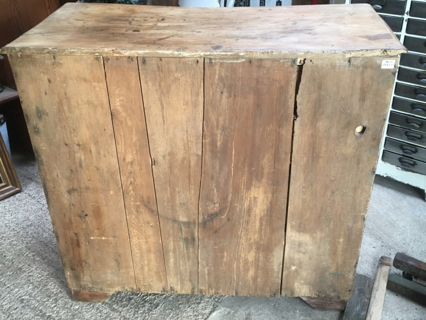 Rare Antique Early Victorian Period Elm 2 Over 3 Chest Of Drawers