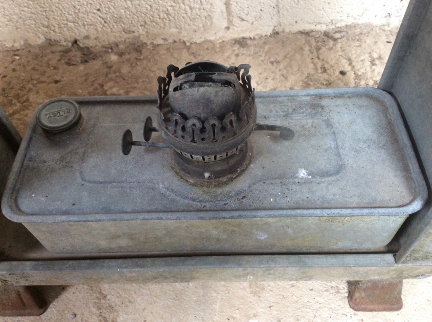 Reclaimed Old Galvanised Eltex Single Burner Green House Heater For Spares