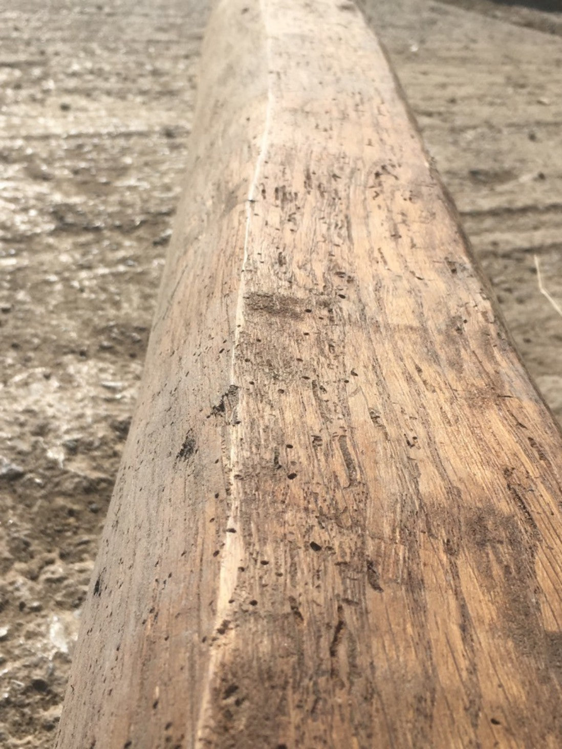 1.83m Long Old Rustic Oak Hardwood Solid Beam Post Fireplace Over Mantle Lintel