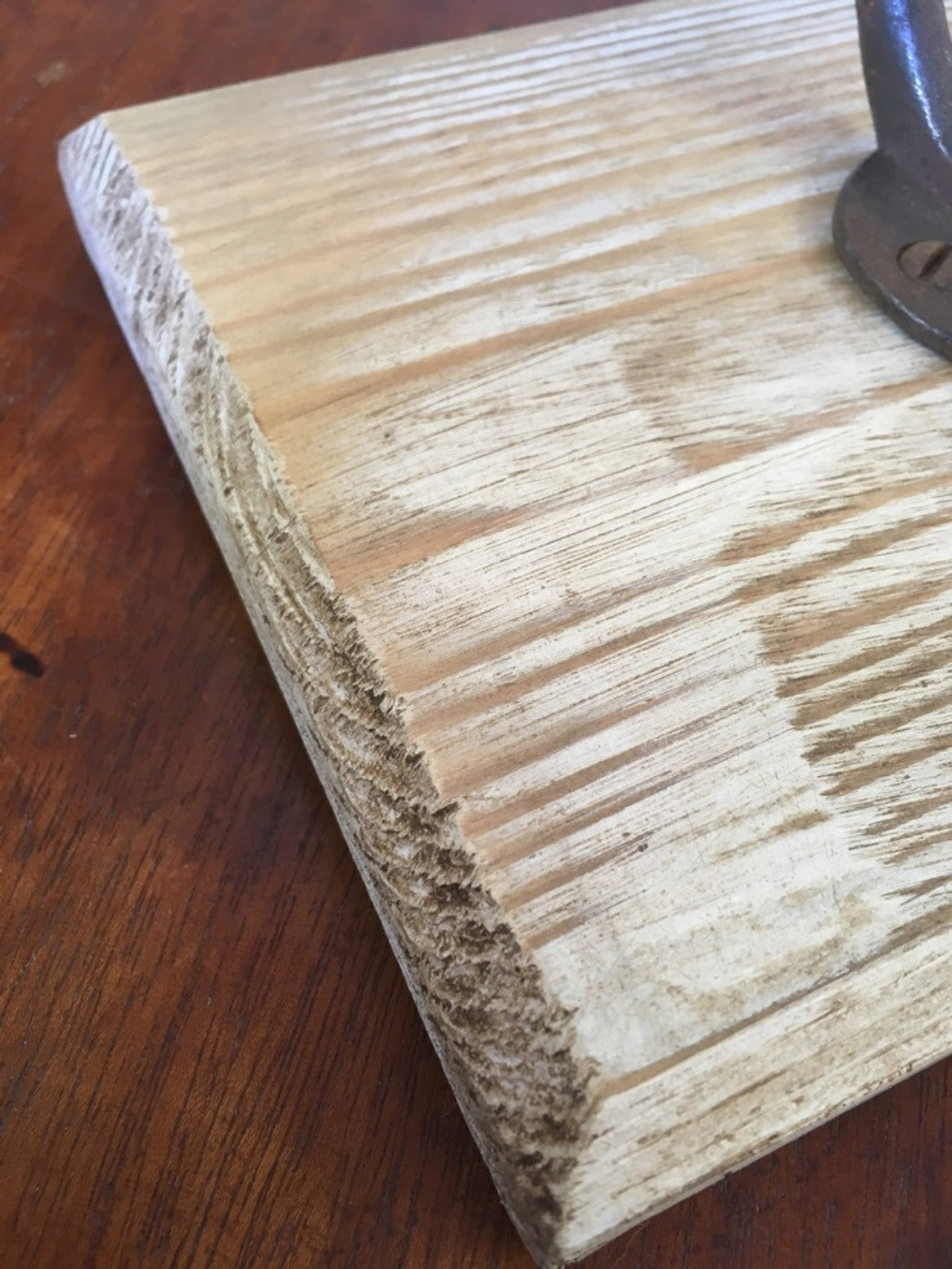 23 7/8” X 5 5/8” Lovely Old Reclaimed Pine Rack Of 3 Cast Iron Single Coat Hooks