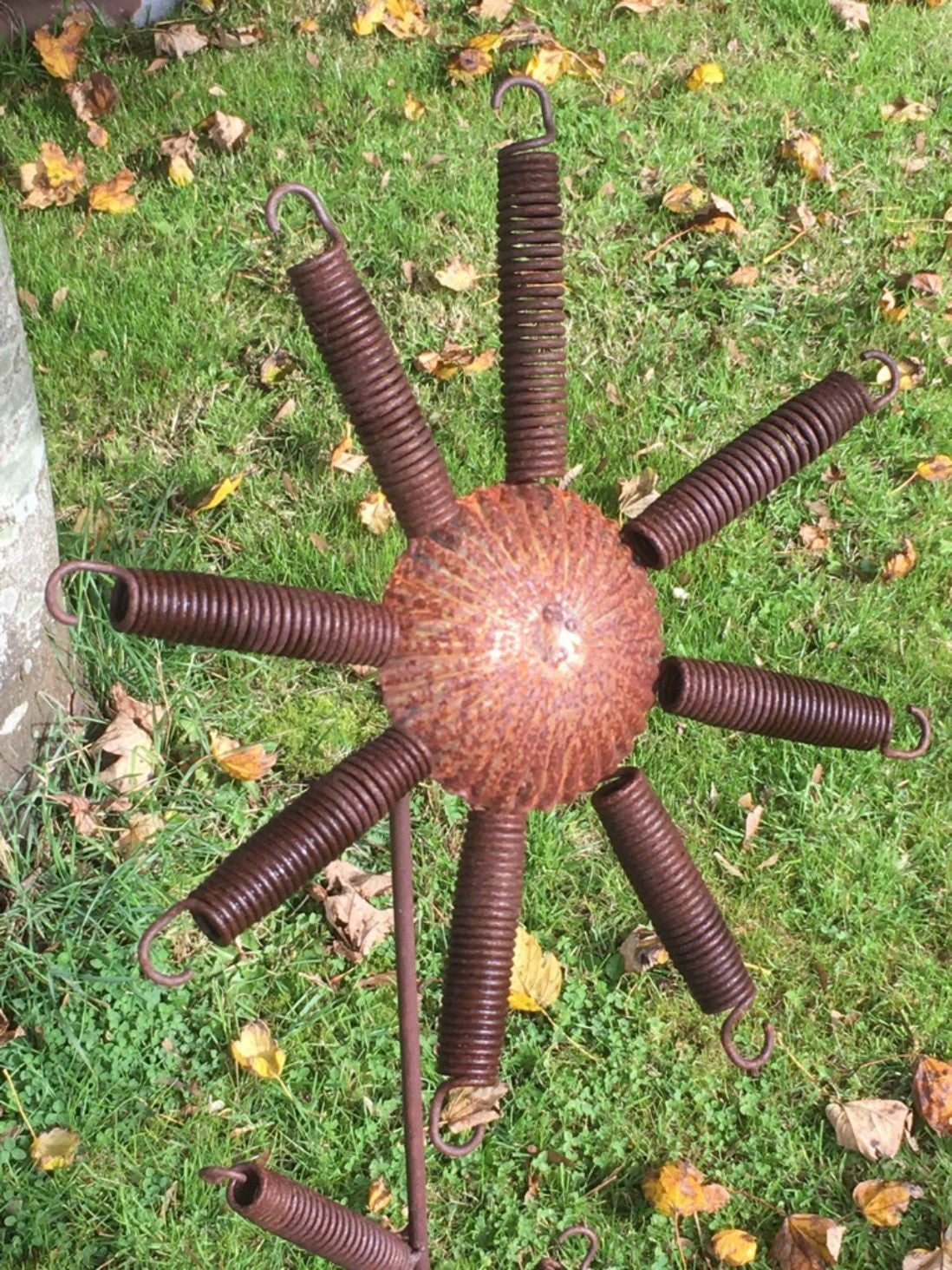 Unusual Steel 4’ Garden Art Spring Sunflower Flower Plant Rusty Springs