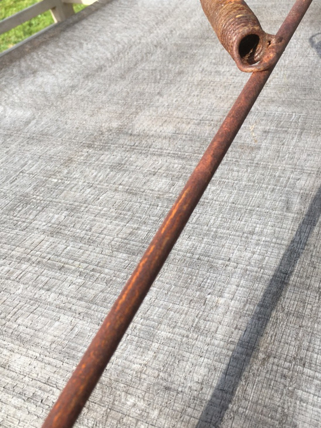 Unusual Steel 4’ Garden Art Spring Sunflower Flower Plant Rusty Springs
