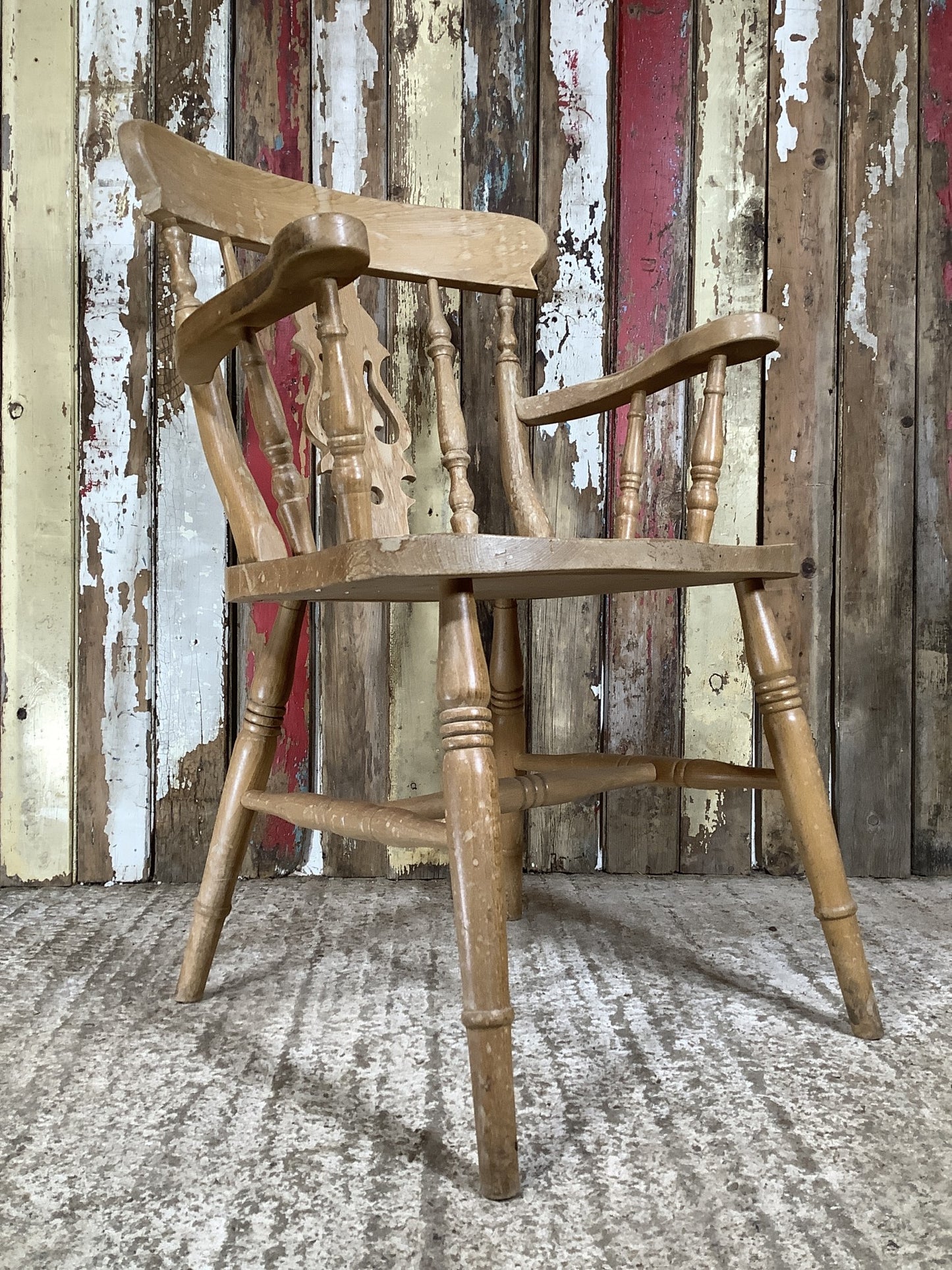 Old Farmhouse Low Fiddleback Carver Chair Solid Beech