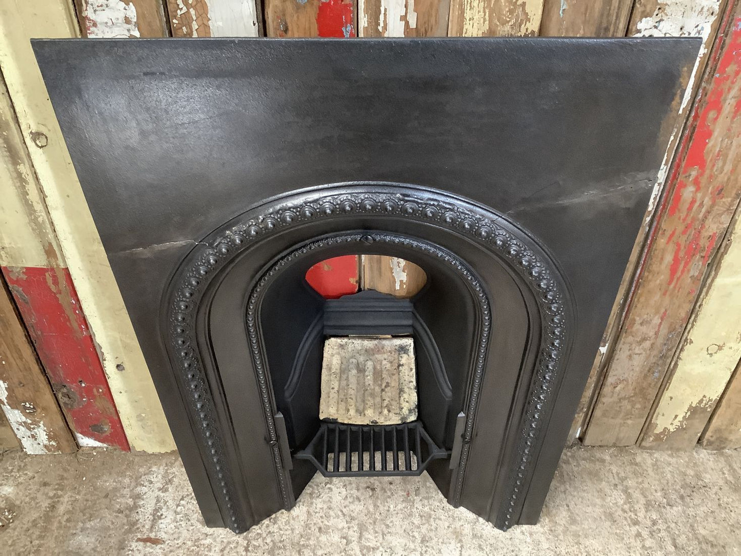 Victorian Cast Iron Black Bedroom Horse Shoe Fireplace Insert 2'11"Hx1'11"W