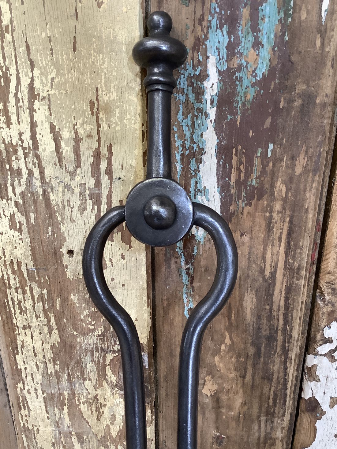 Long Pair Of Antique Victorian Wrought Iron Fireplace Log Tongs Tool 22.5”