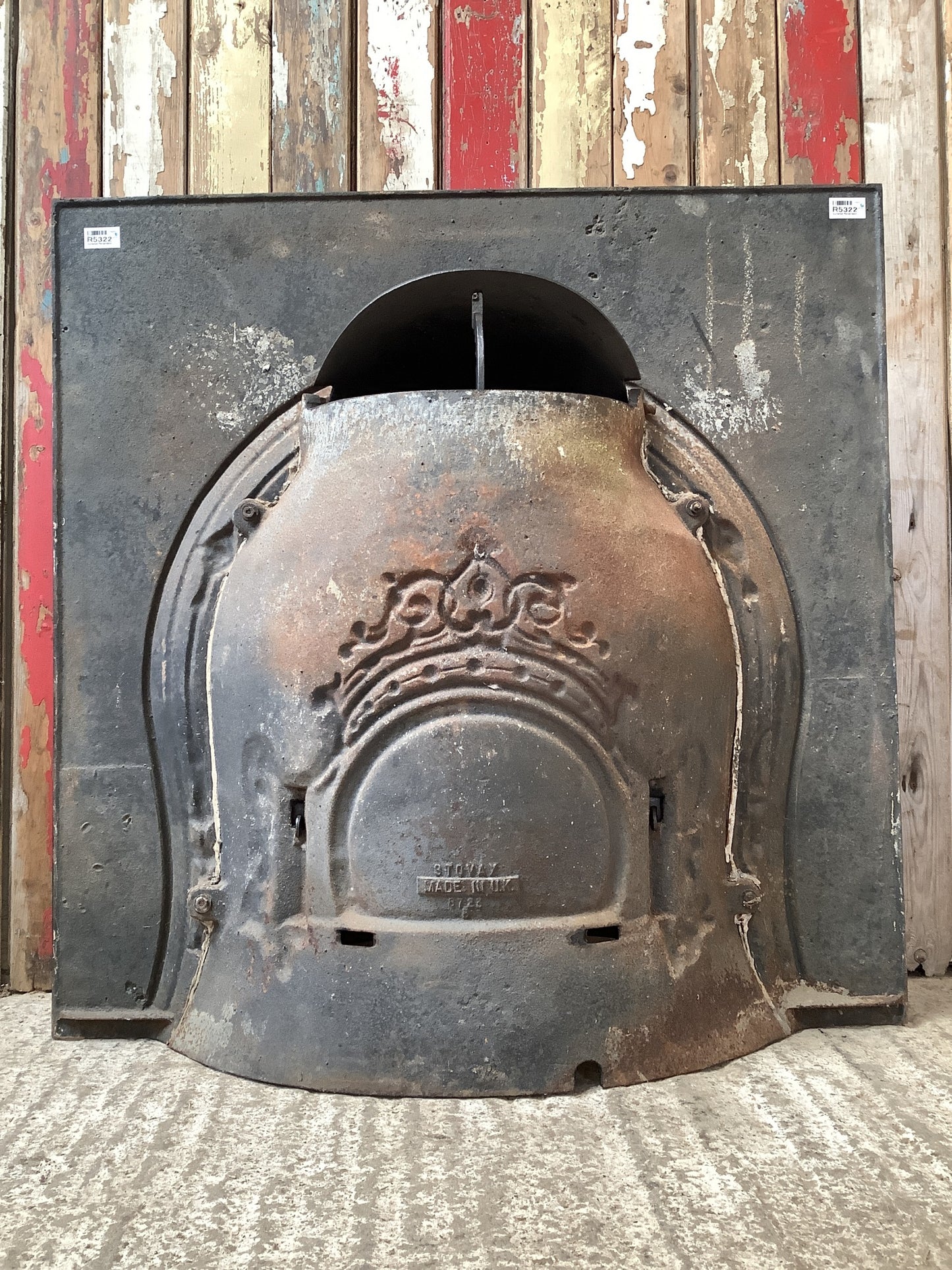 Old Polished Cast Iron Horseshoe Living room Fireplace 3'1"Hx3'1"W