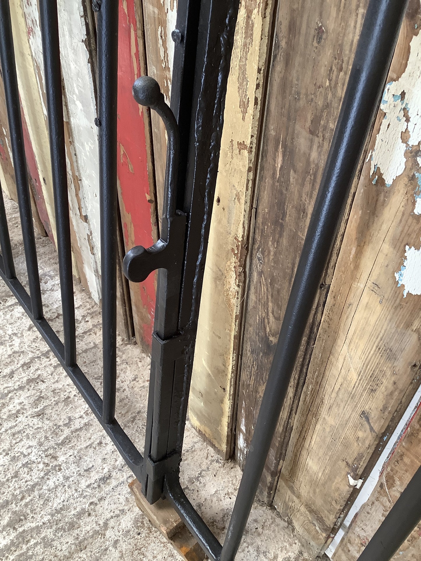 Solid Victorian Painted Wrought Iron Pair Of Gates Metal 3'11"H