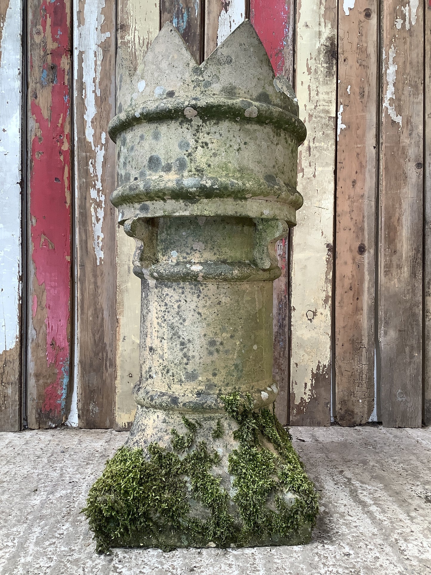 Old Yellow Buff Clay Crown Bishop Chimney Pot 2'6"Hx1'1"W
