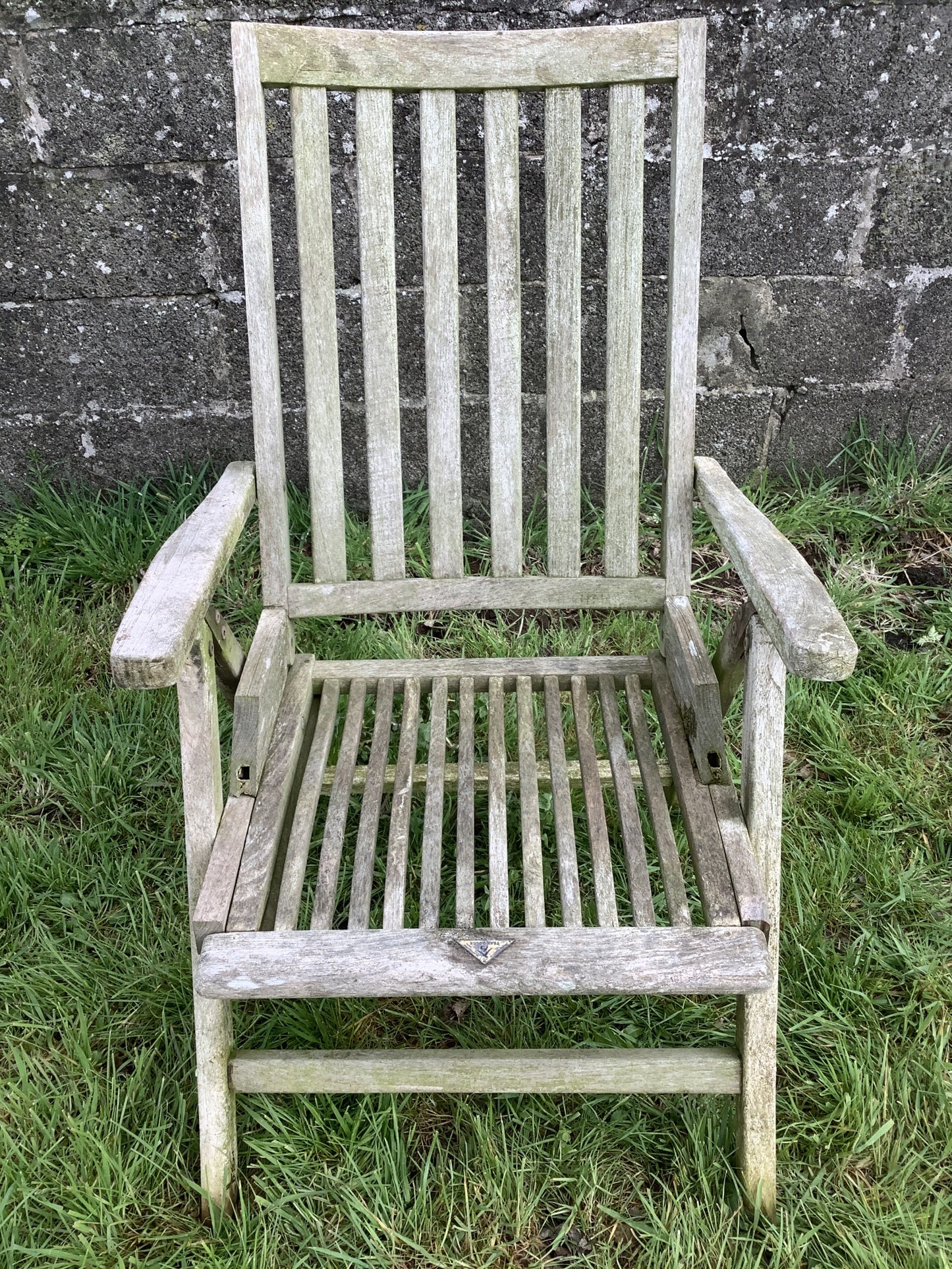Single Rustic Solid Old Reclaimed Teak Carver Arm Garden Outside Chair 3'4"H