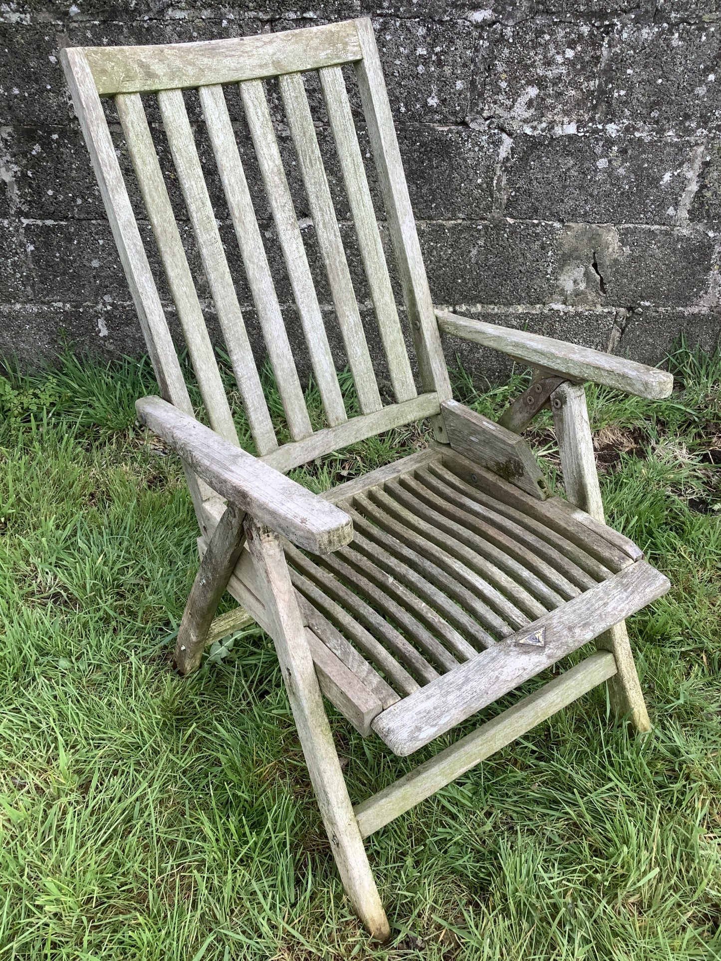 Single Rustic Solid Old Reclaimed Teak Carver Arm Garden Outside Chair 3'4"H