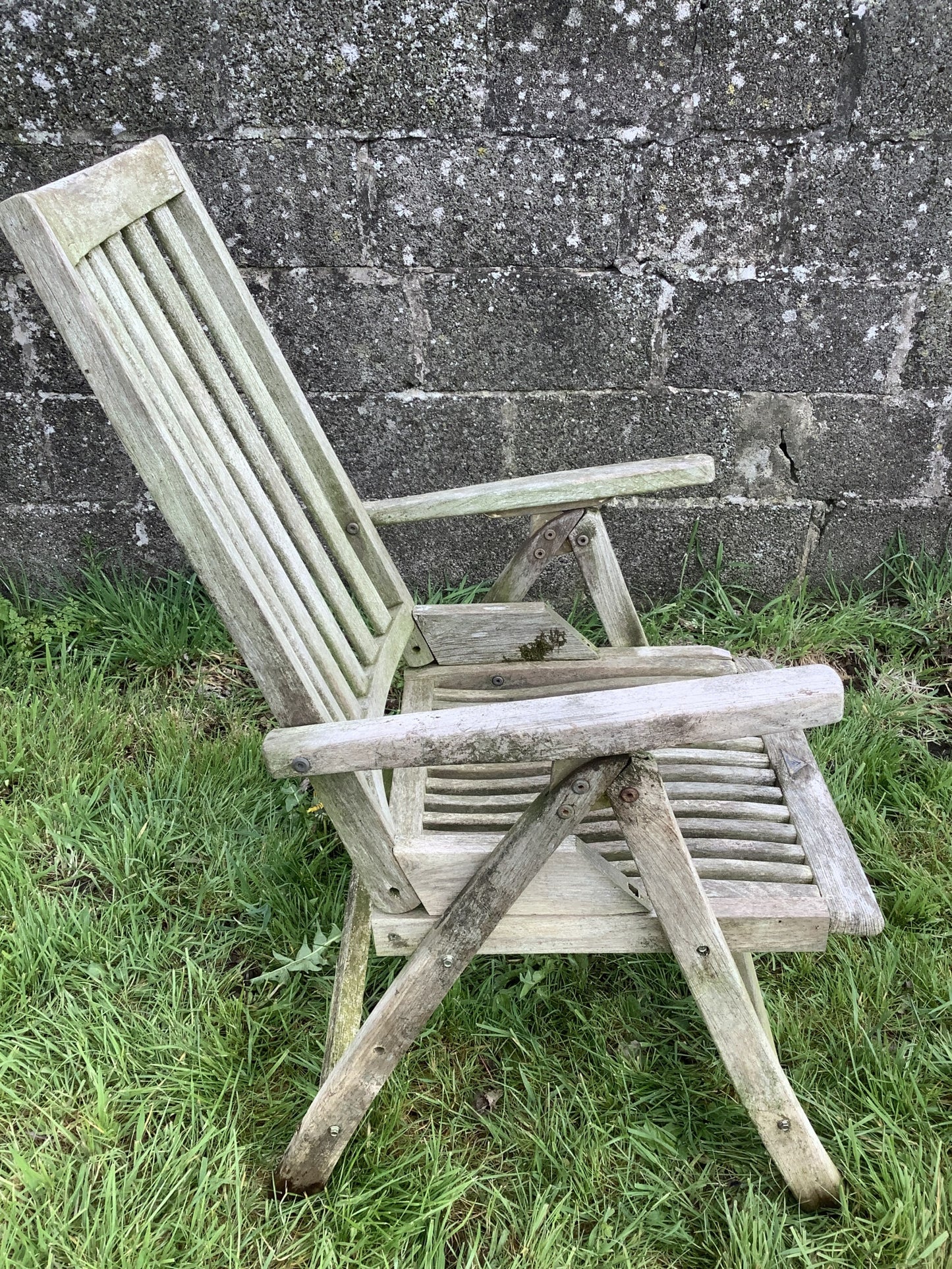 Single Rustic Solid Old Reclaimed Teak Carver Arm Garden Outside Chair 3'4"H