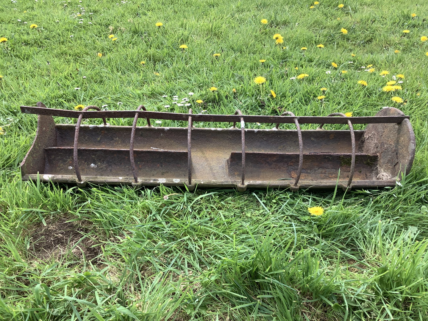 Victorian Cast Iron Rectangle Rusty Pig Trough 7"Hx1'1"W