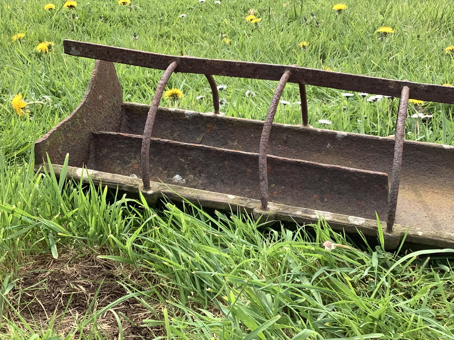 Victorian Cast Iron Rectangle Rusty Pig Trough 7"Hx1'1"W