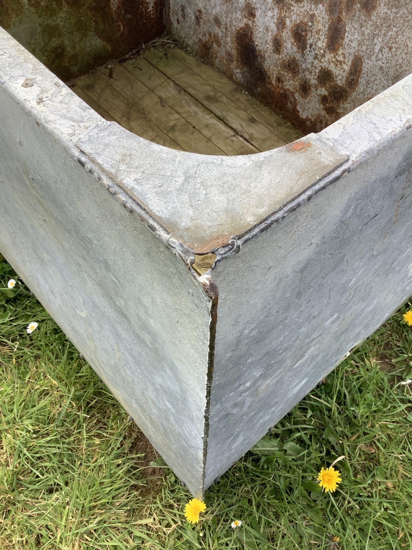 1930s Galvanized Riveted Water Trough Planter 2'1"Hx2'3"W