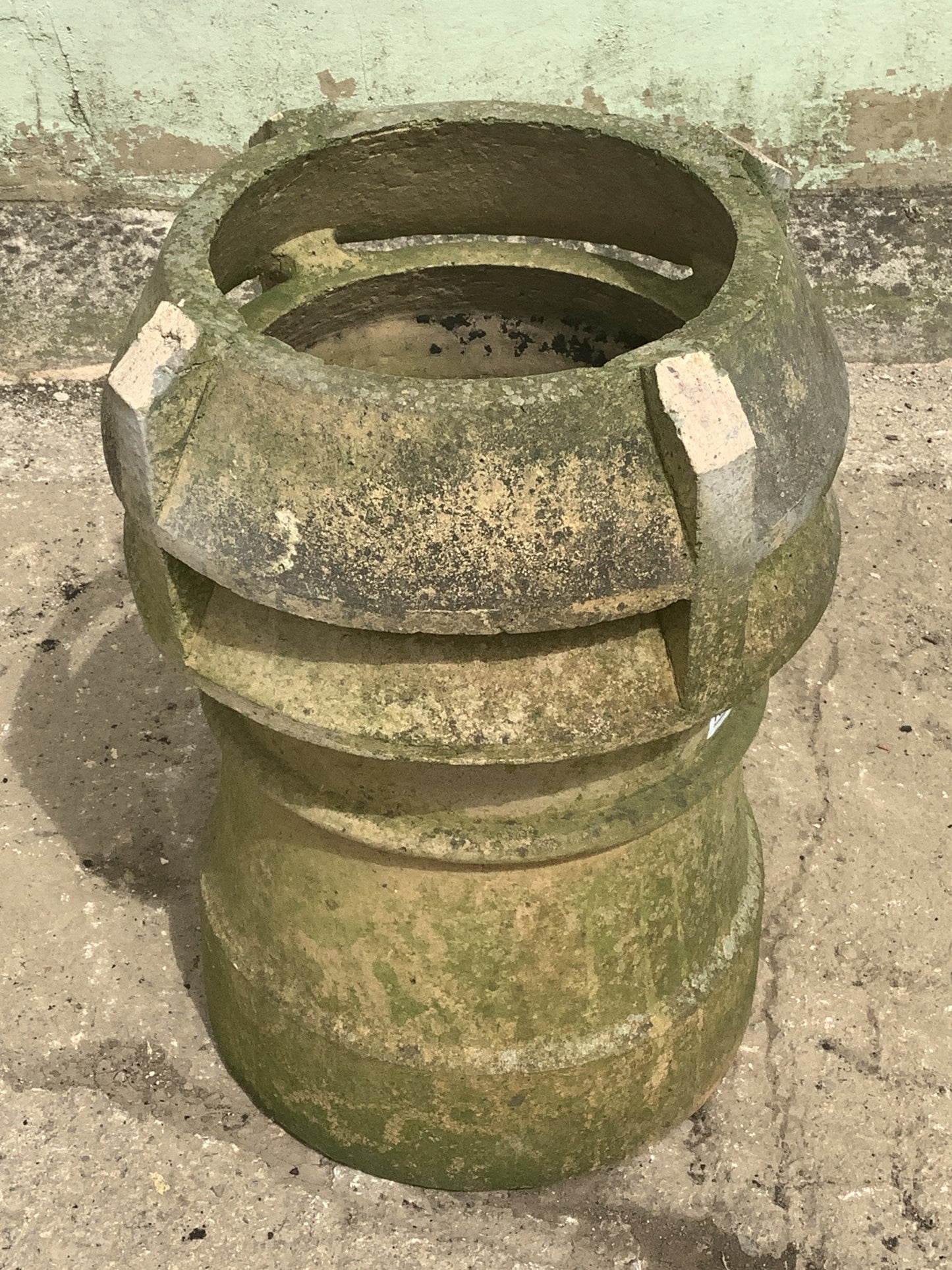 1'4"H Old Short Clay Buff Yellow Louver Chimney Pot Garden Planter
