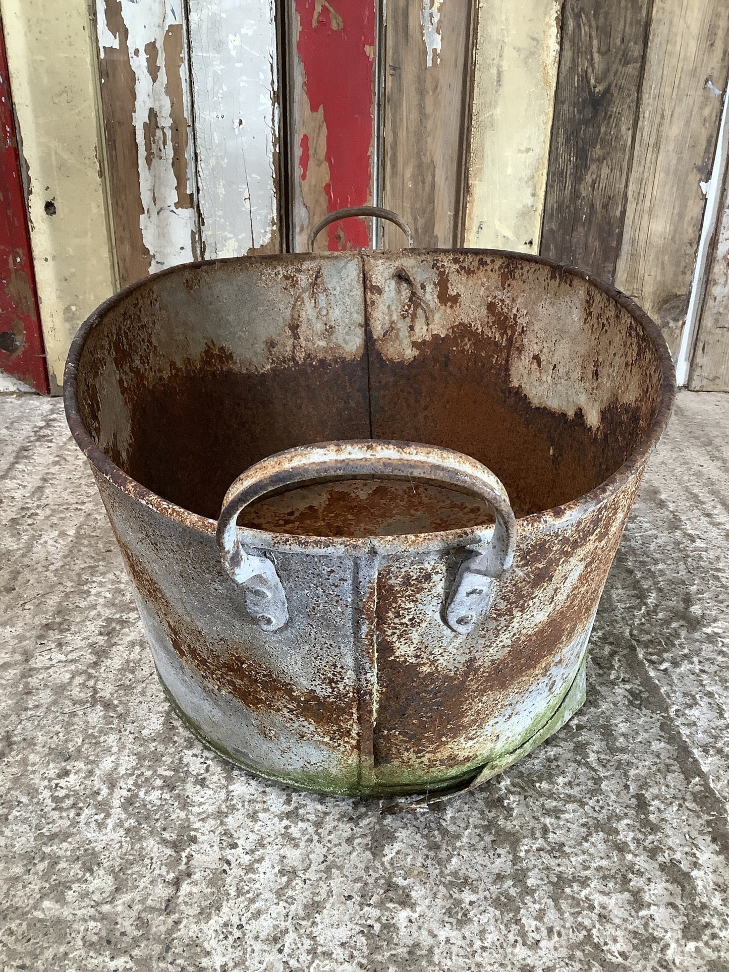 Old Galvanized Rusty Vintage Wash Tub Garden Planter 10"H