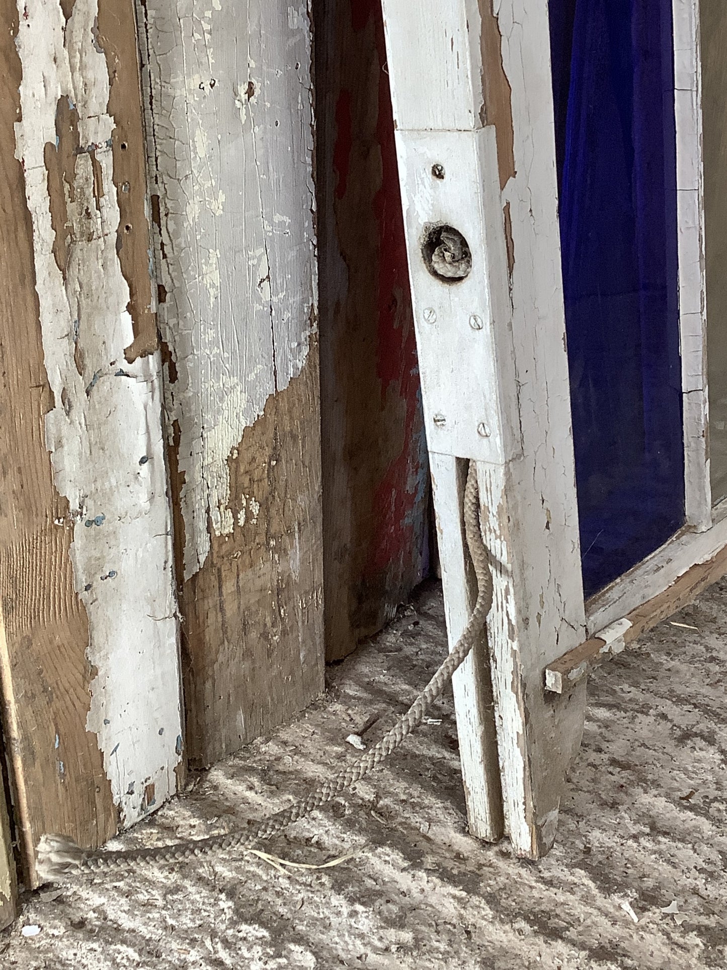 Reclaimed Victorian Pine Sash Window Red Starburst & Old Blue Glass Panes