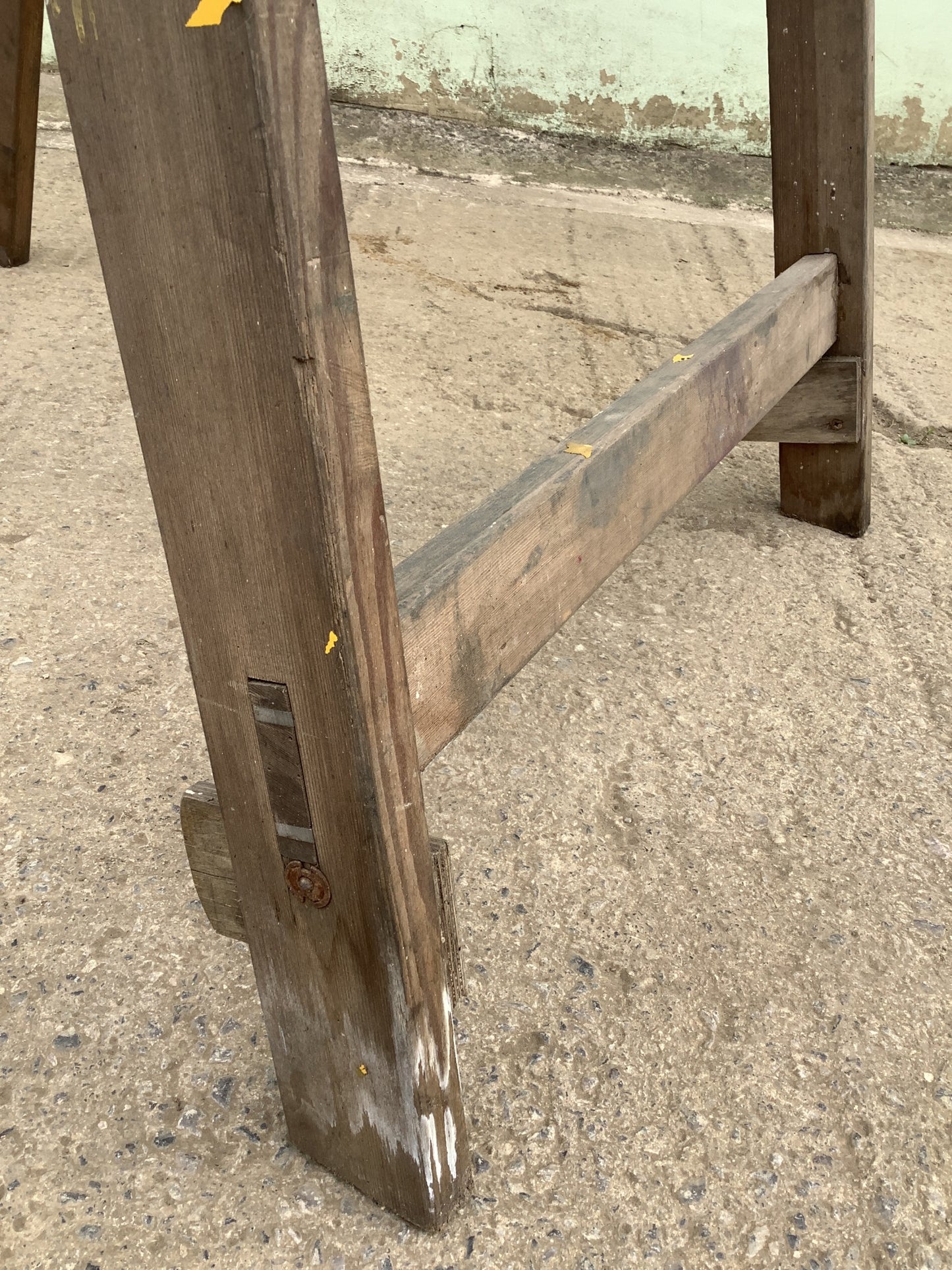 Single Old Reclaimed Vintage Pine Tall Decorators Trestles Frame Easel