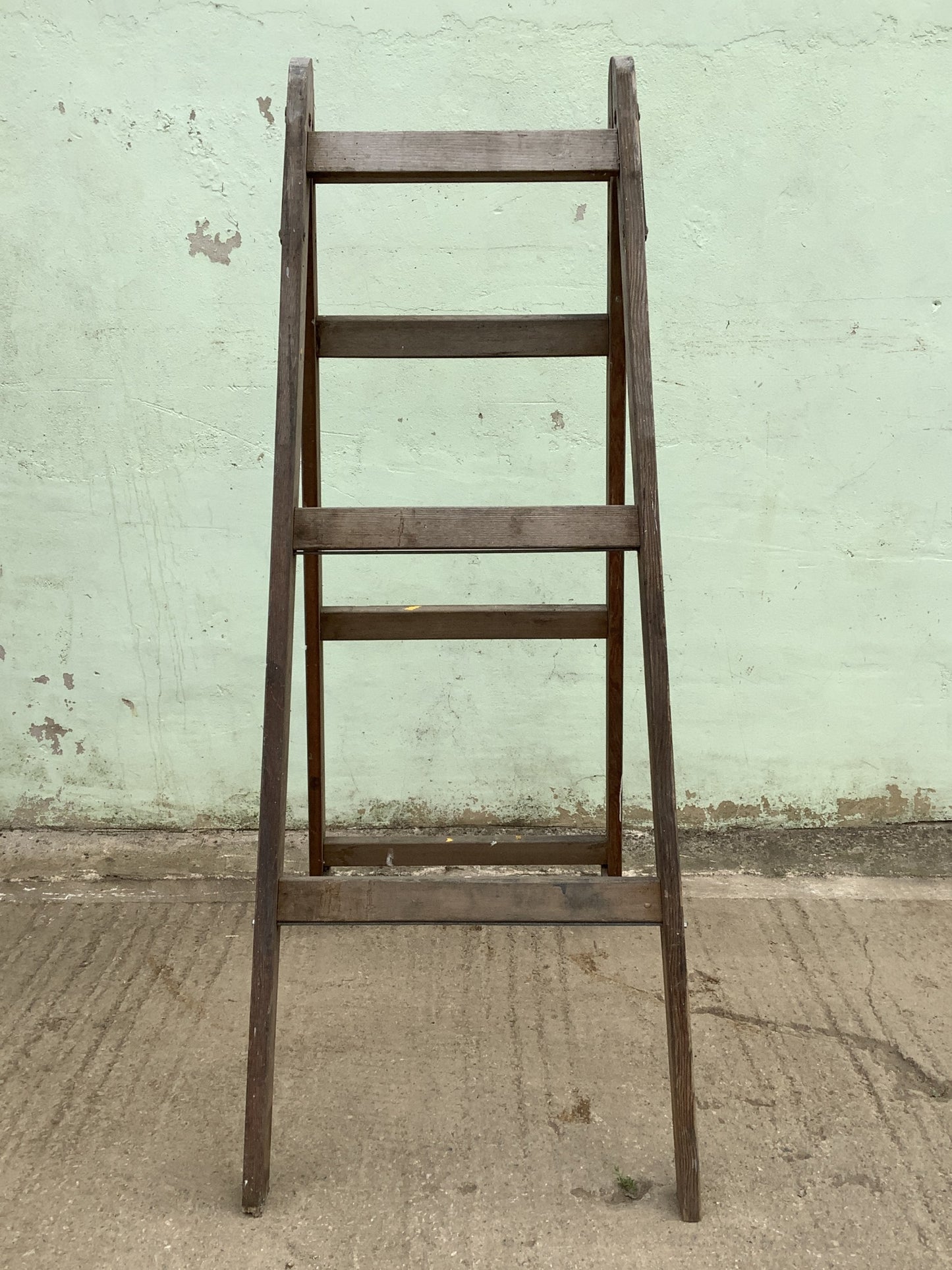 Single Old Reclaimed Vintage Pine Tall Decorators Trestles Frame Easel