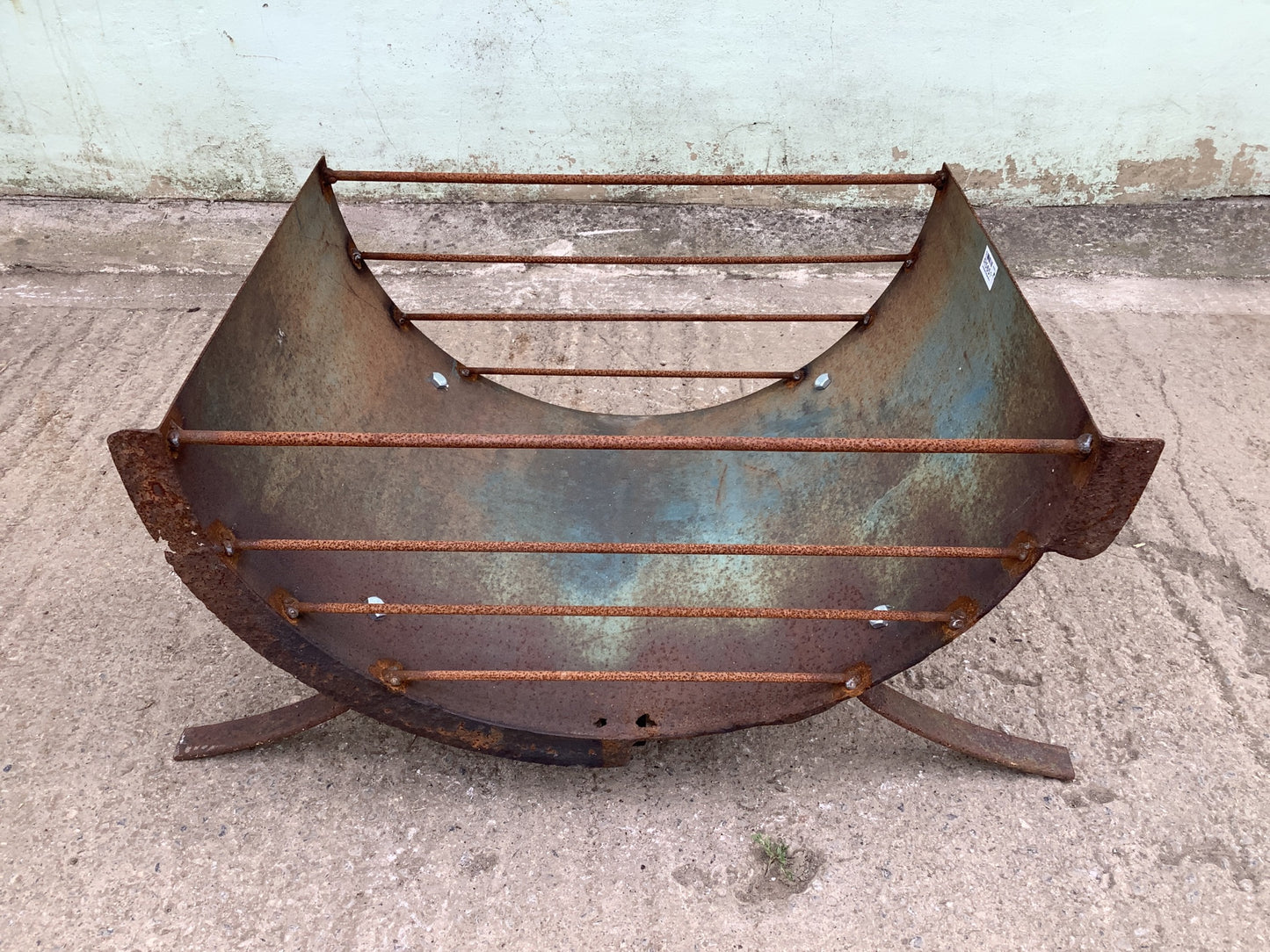 1'3"H 2'9" W Large Strong Rusty Metal Outside Firepit Fire Garden Burner