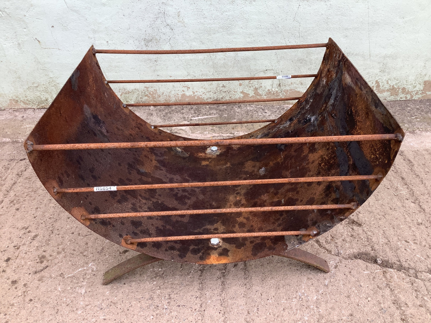 1'5"H 2'1" W Large Strong Rusty Metal Outside Firepit Fire Garden Burner